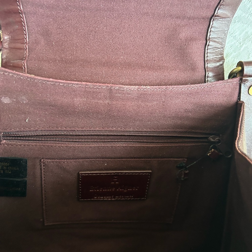 Vintage Etienne Aigner Leather Shoulder Bag - Picture 4 of 9